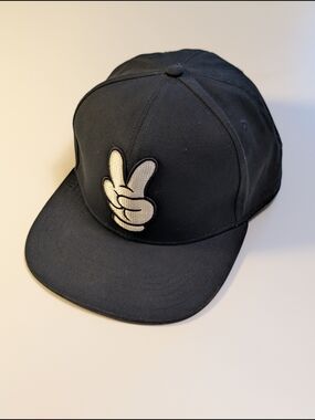 Disney Parks Mickey Mouse Peace Sign Snapback Hat Walt Disney World Black OSFA